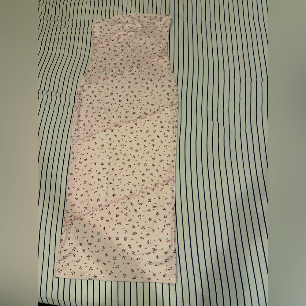 Floral Pink Strapless Dress